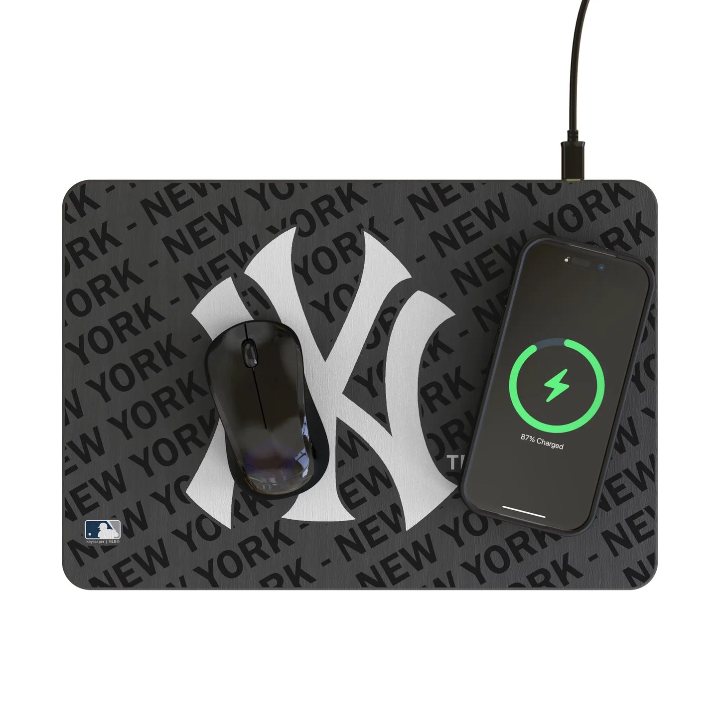 New York Yankees Monocolor Tilt 15-Watt Wireless Charger and Mouse Pad