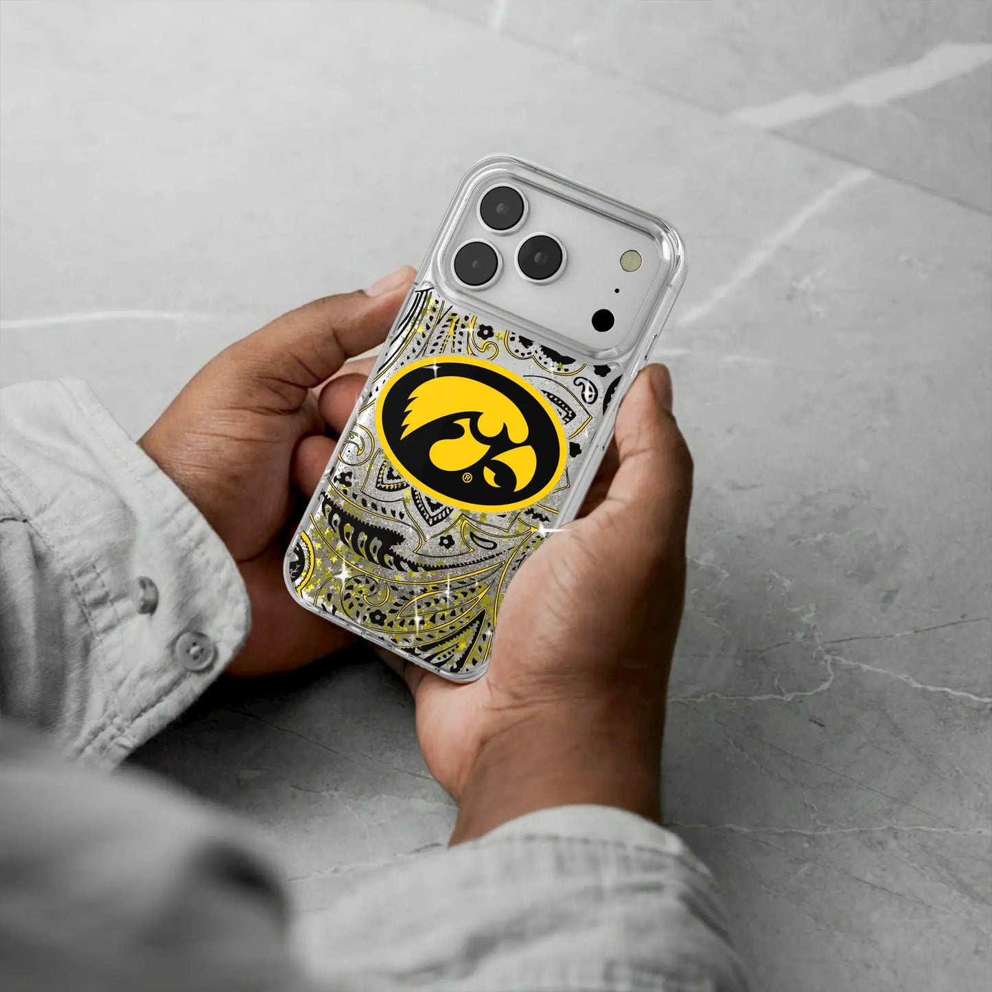 University of Iowa Hawkeyes Paisley Glitter Phone Case for Apple iPhone